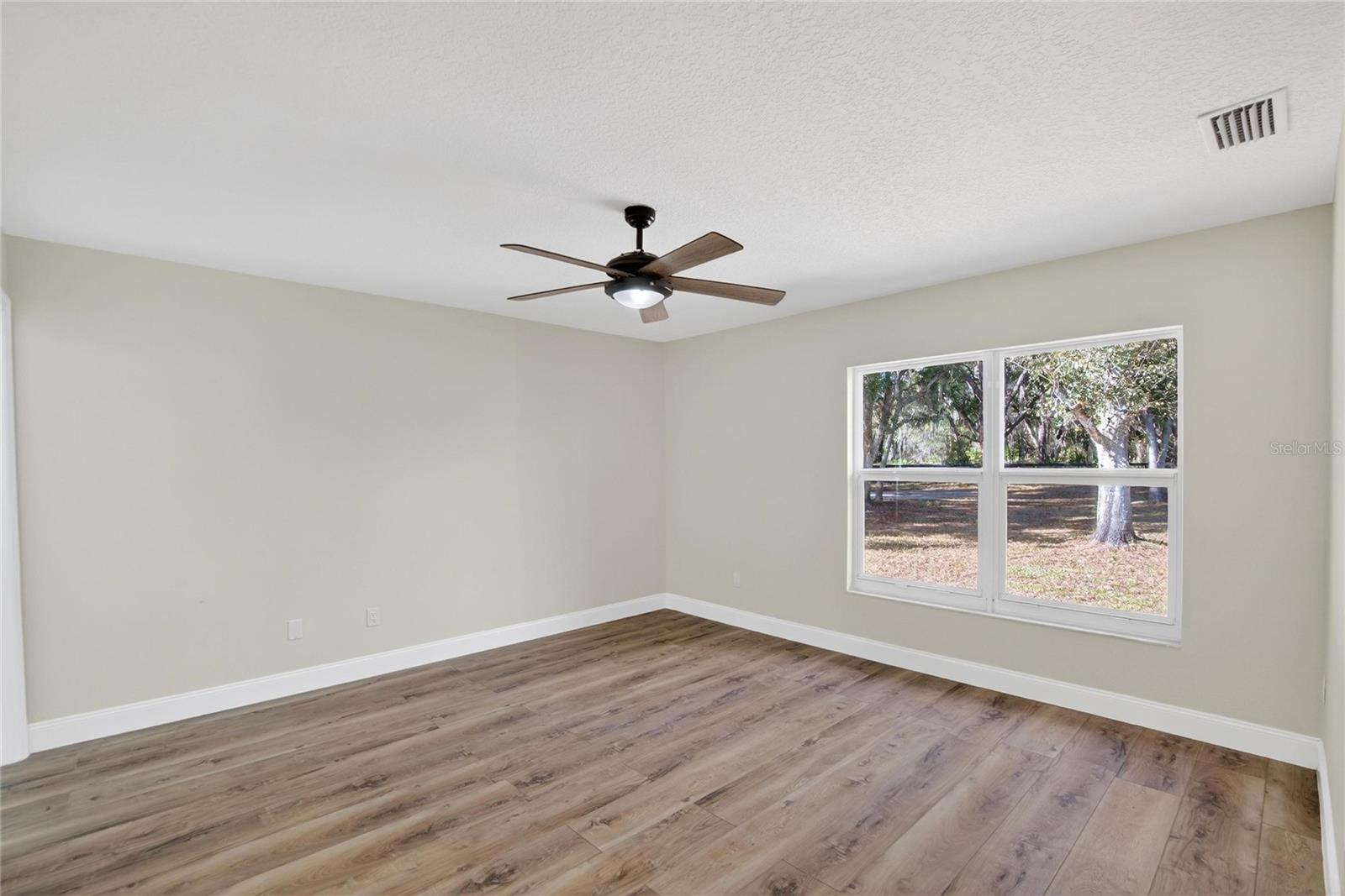 Image 21 of 94 For 106 Corbett Road