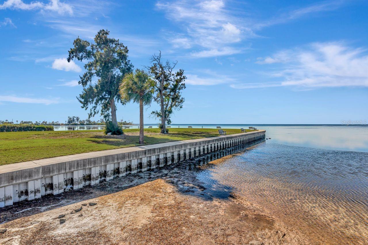 Image 20 of 27 For 341 Windrush Loop