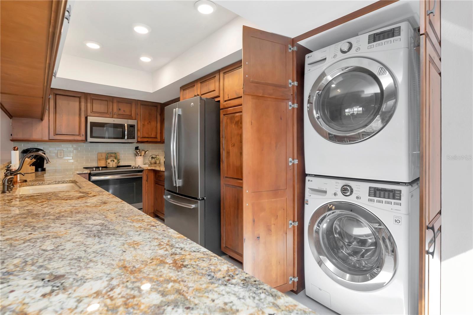 Image 7 of 27 For 341 Windrush Loop