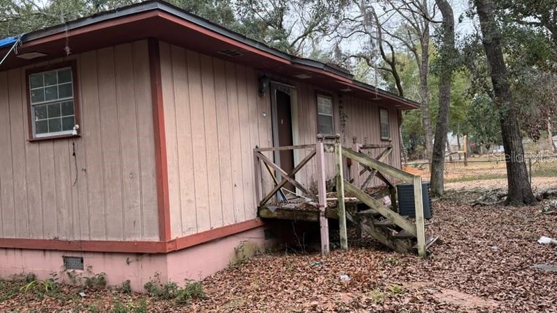 Image 2 of 5 For 7415 Bernadette Drive