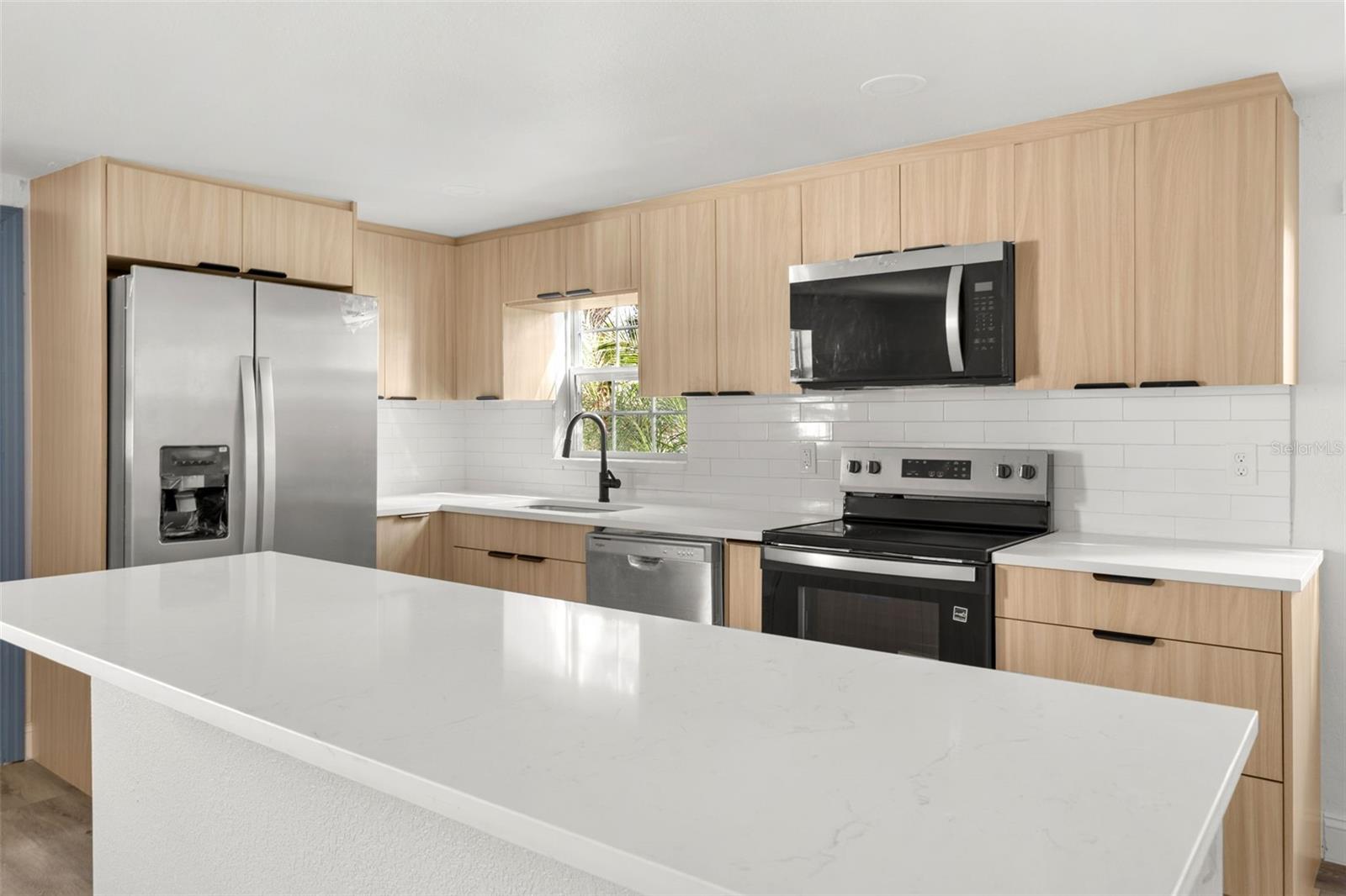 Image 8 of 31 For 6709 Faul Street