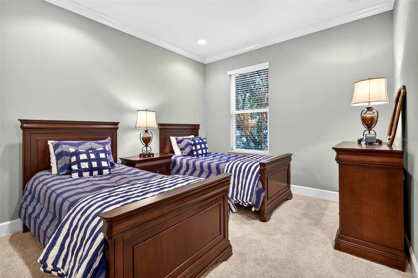 Image 40 of 93 For 27020 Evergreen Chase Drive