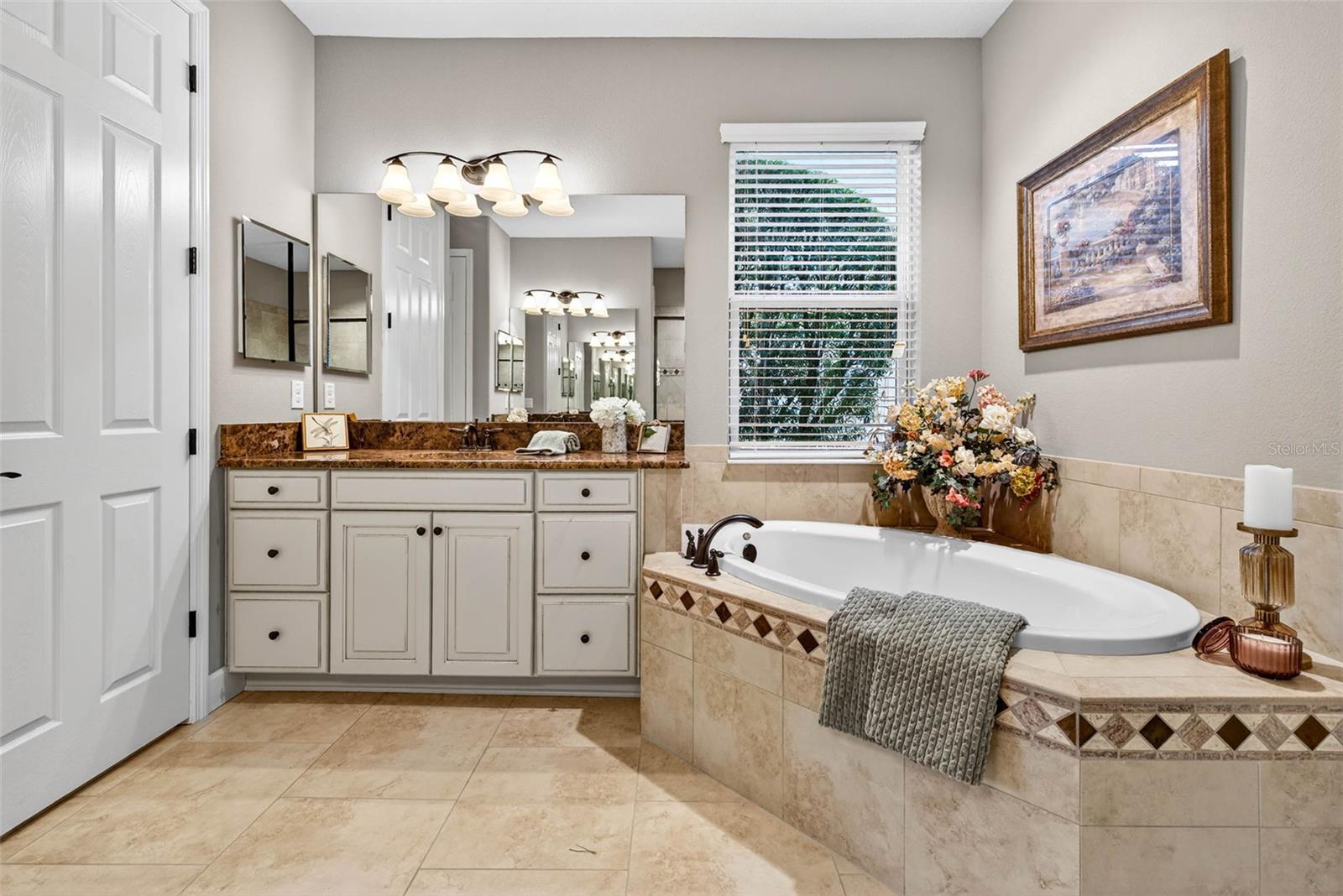 Image 63 of 93 For 27020 Evergreen Chase Drive