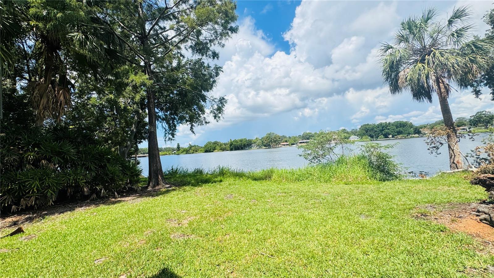 Image 3 of 34 For 7200 Bank Drive 0