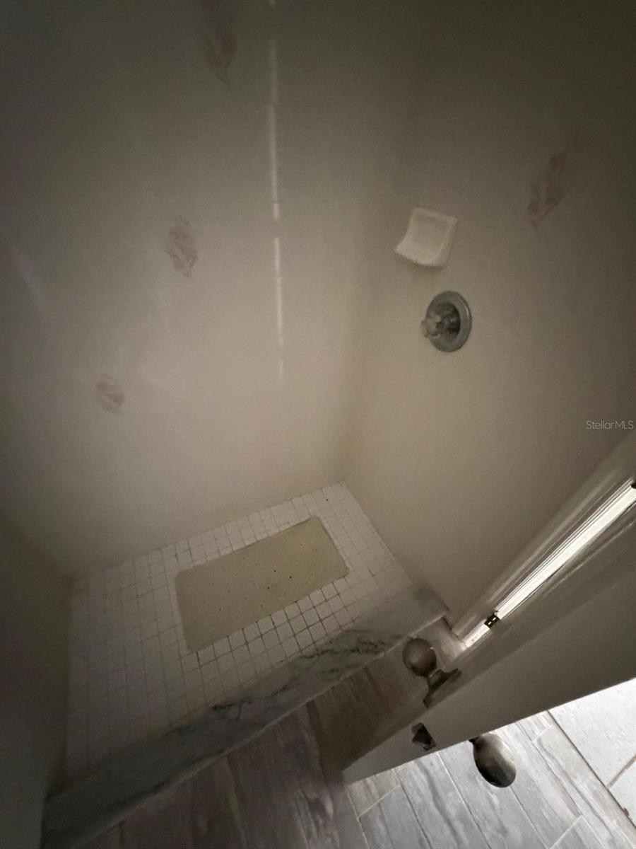 Image 40 of 57 For 120 Bedford Road