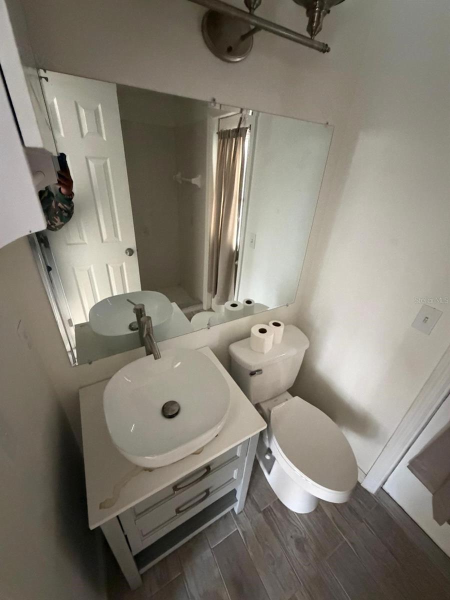 Image 52 of 57 For 120 Bedford Road