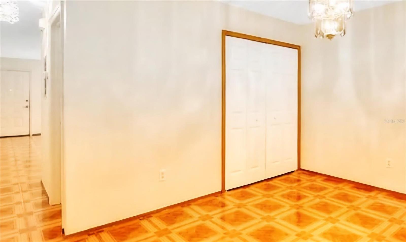 Image 3 of 7 For 1907 Fluorshire Drive