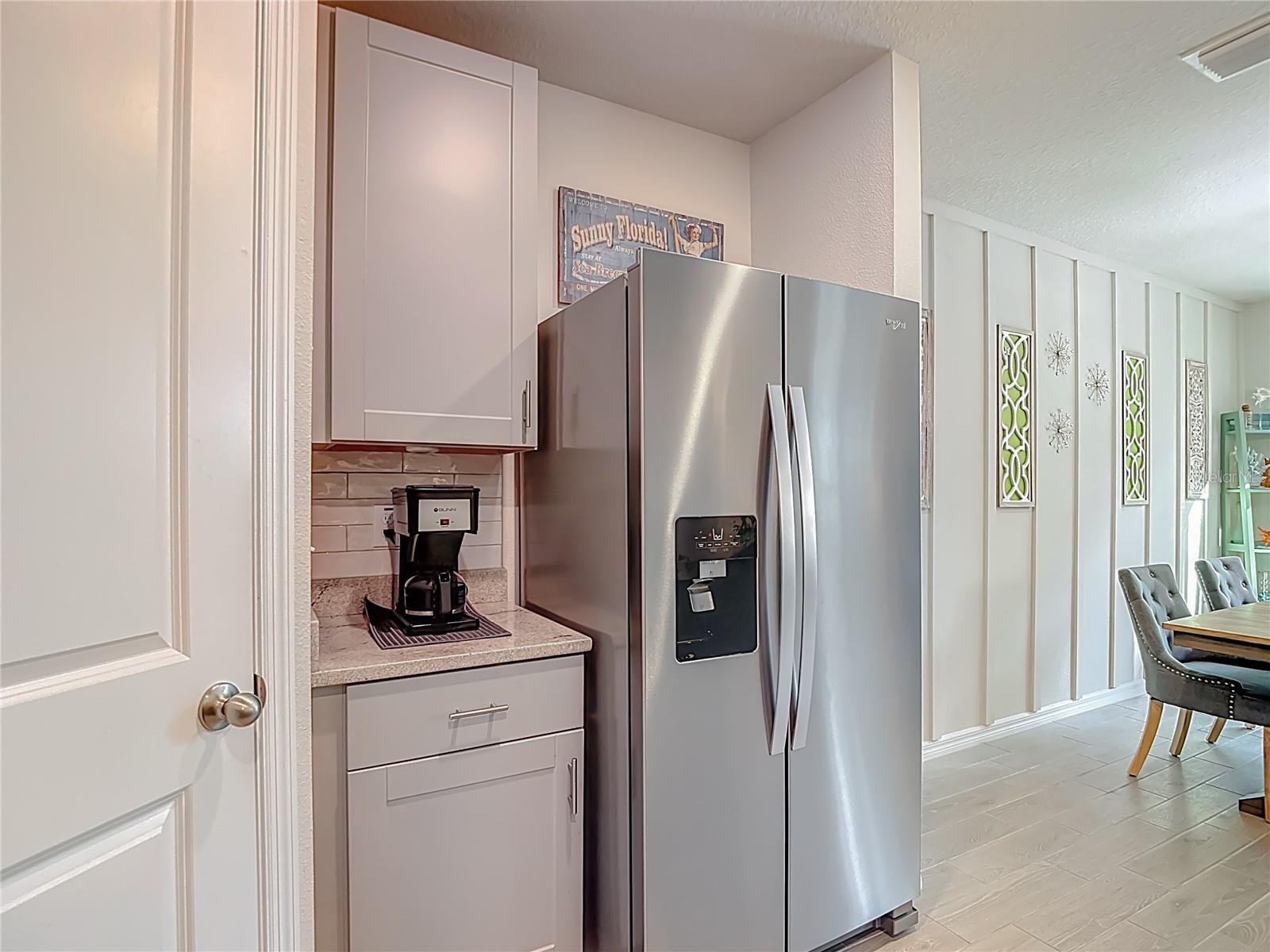 Image 14 of 62 For 13450 Lawrence Street