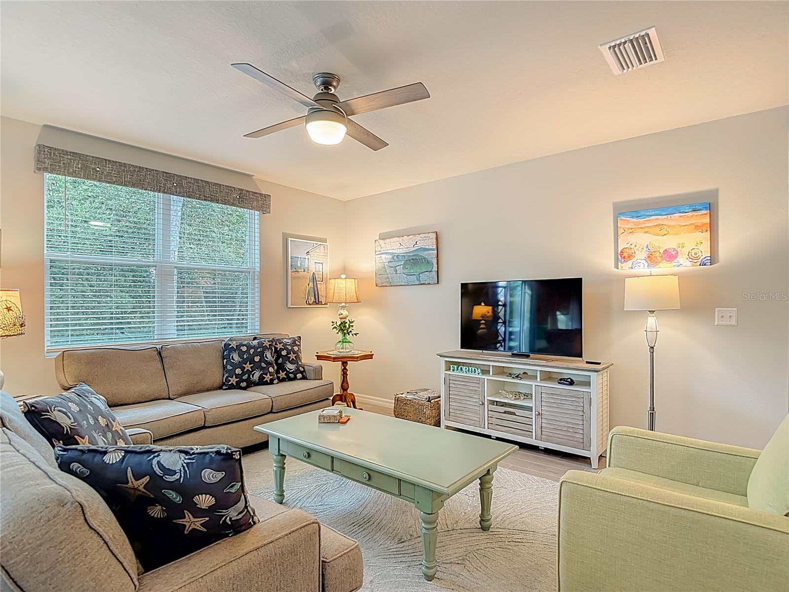 Image 27 of 62 For 13450 Lawrence Street