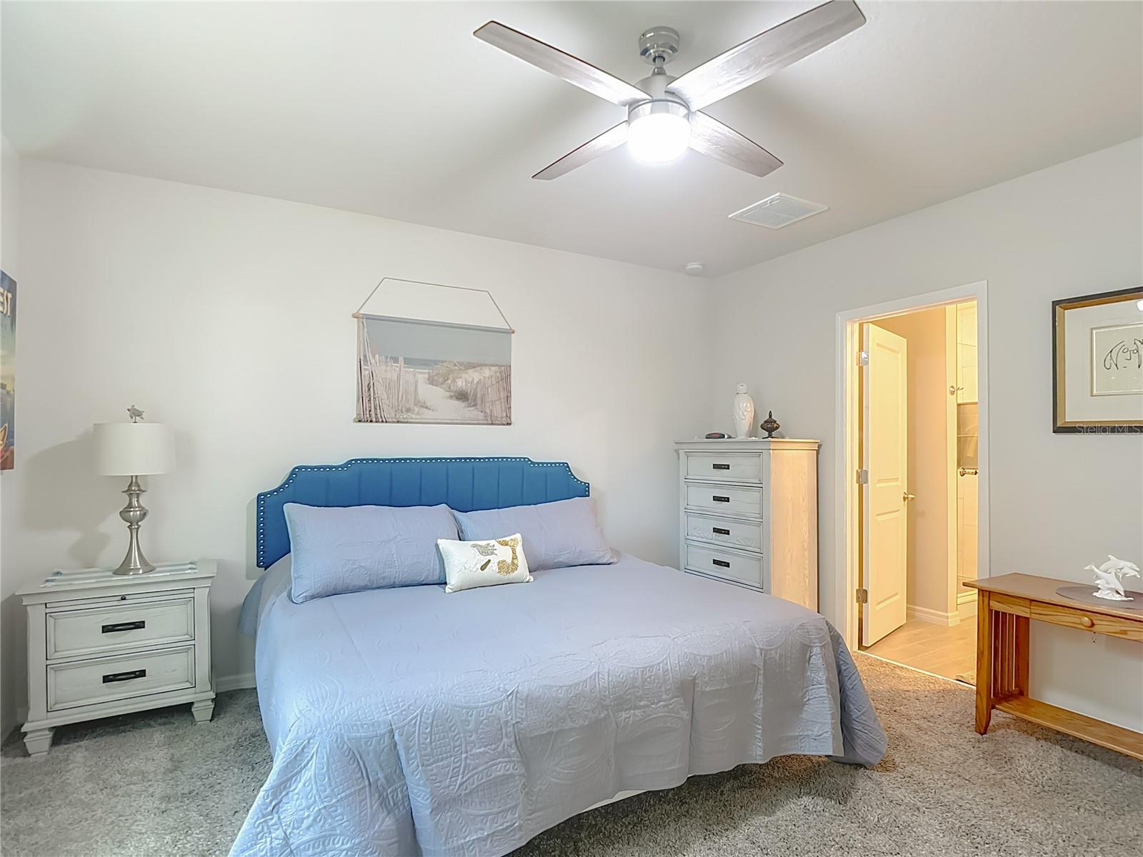 Image 29 of 62 For 13450 Lawrence Street