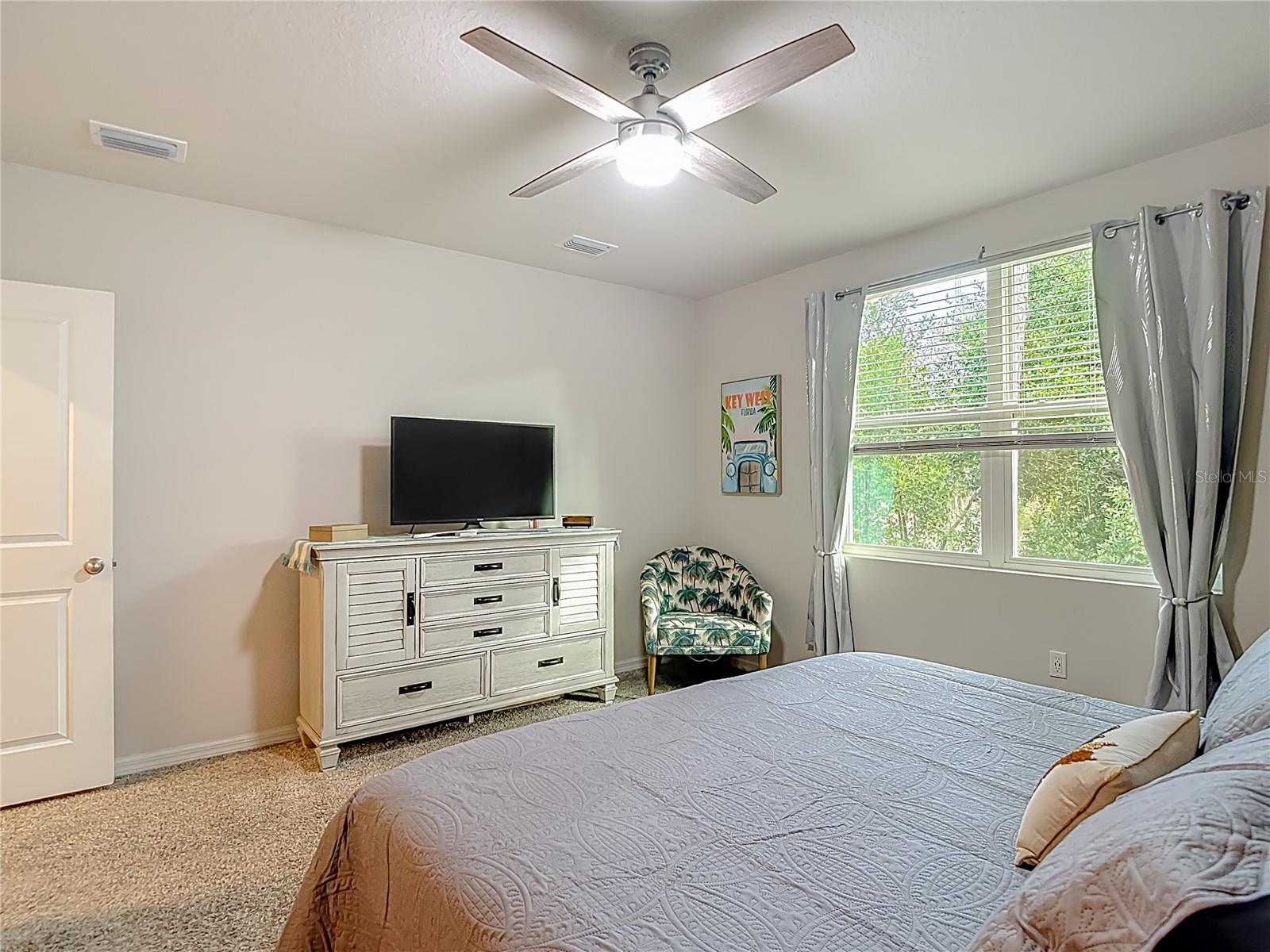 Image 31 of 62 For 13450 Lawrence Street