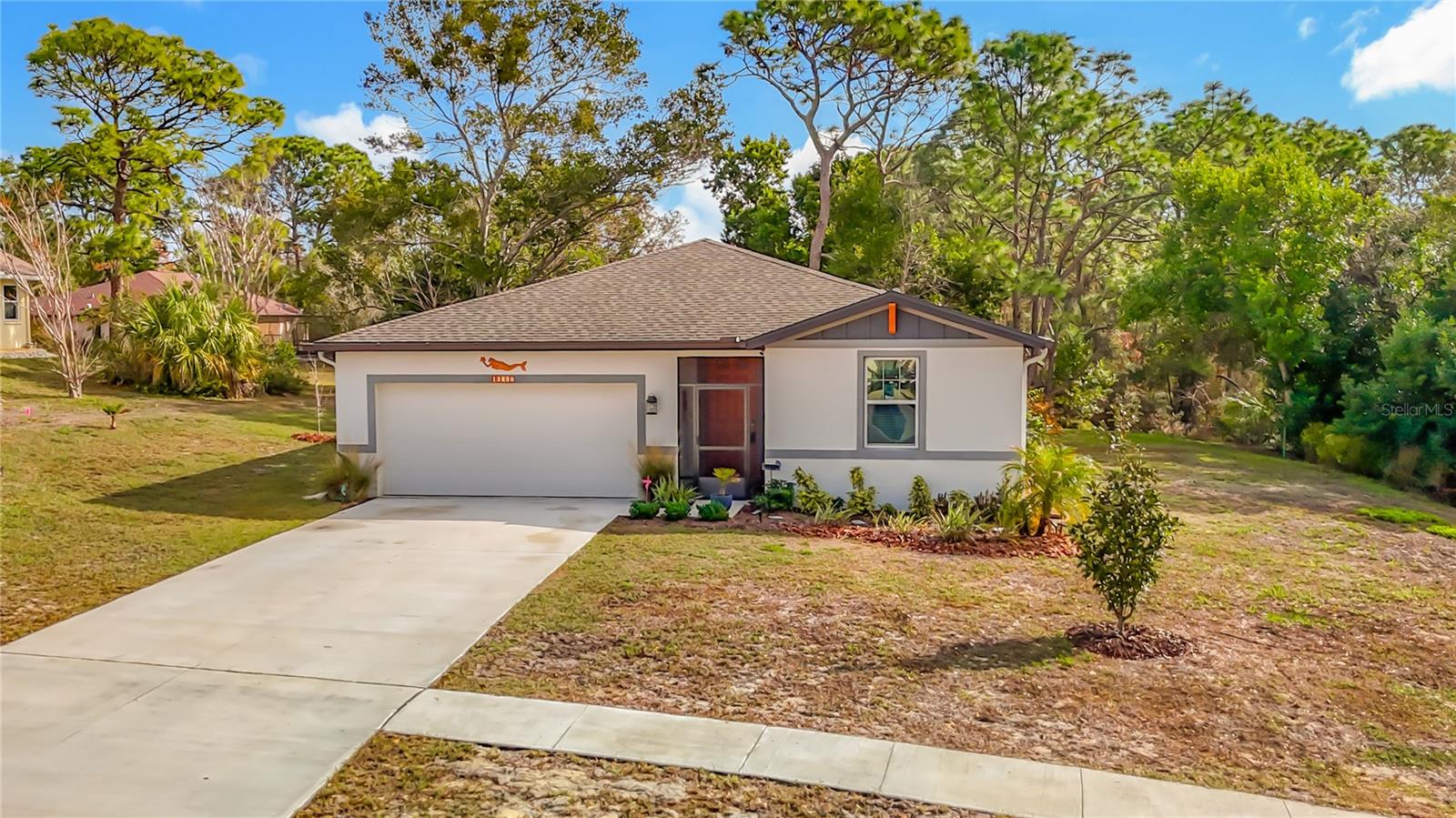 Image 5 of 62 For 13450 Lawrence Street