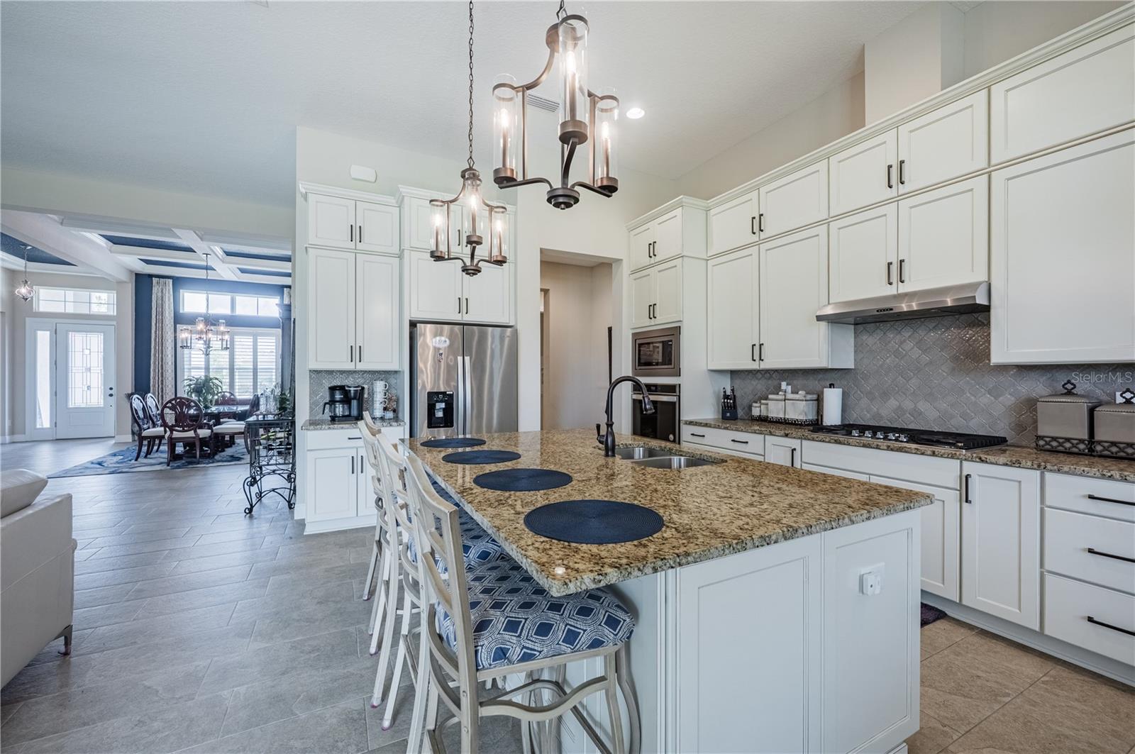 Image 11 of 62 For 4206 Tour Trace