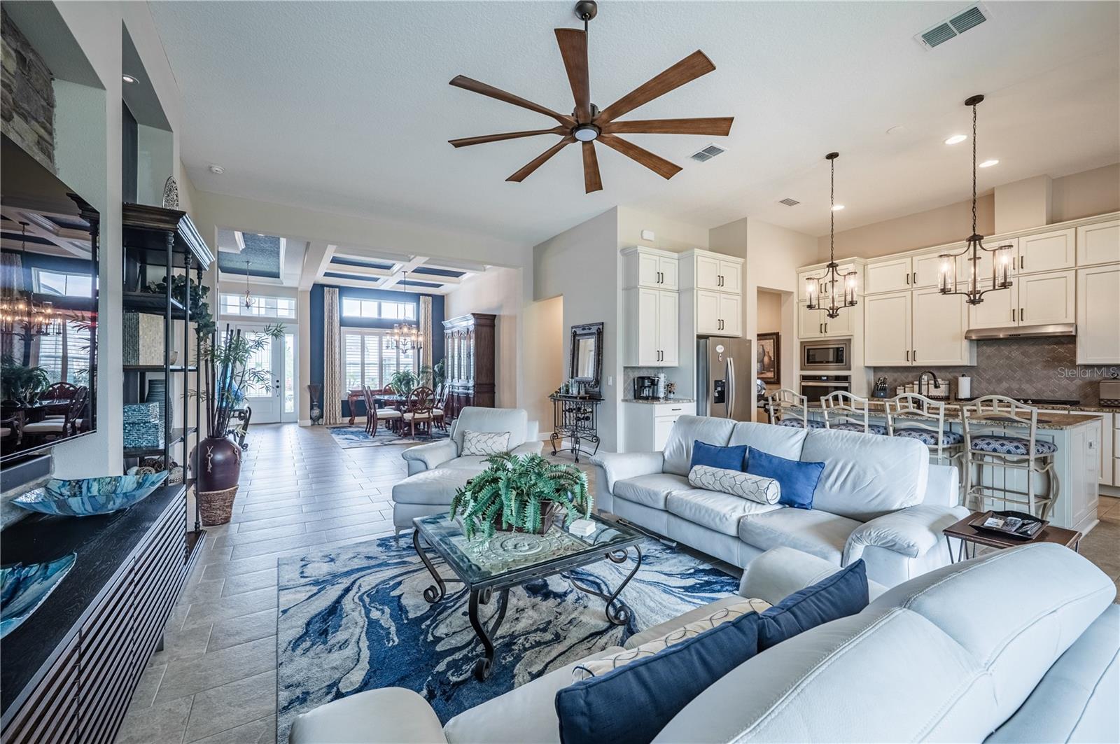 Image 21 of 62 For 4206 Tour Trace