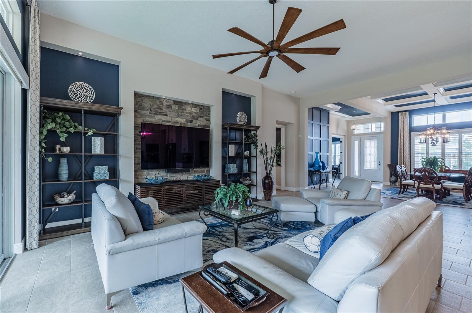 Image 23 of 62 For 4206 Tour Trace