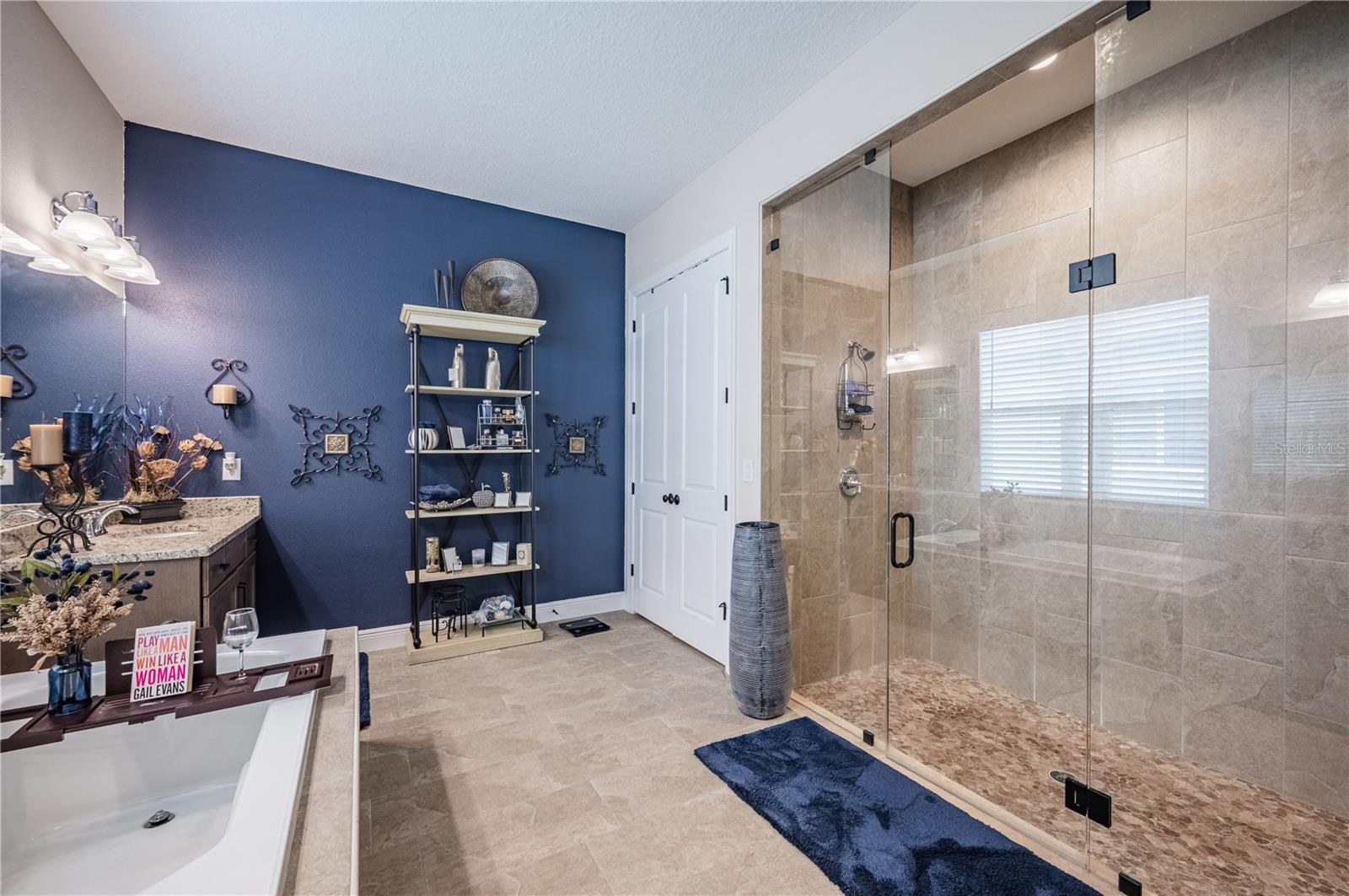 Image 31 of 62 For 4206 Tour Trace