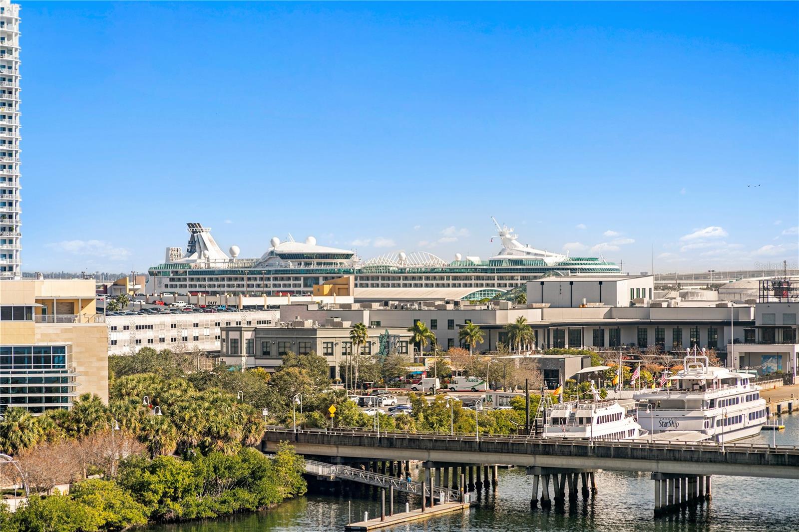 Image 15 of 56 For 371 Channelside Walk Way 703