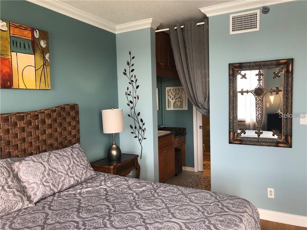 Image 13 of 24 For 7892 Sailboat Key Boulevard S 406