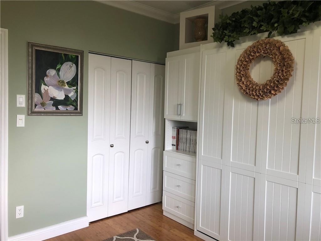 Image 18 of 24 For 7892 Sailboat Key Boulevard S 406