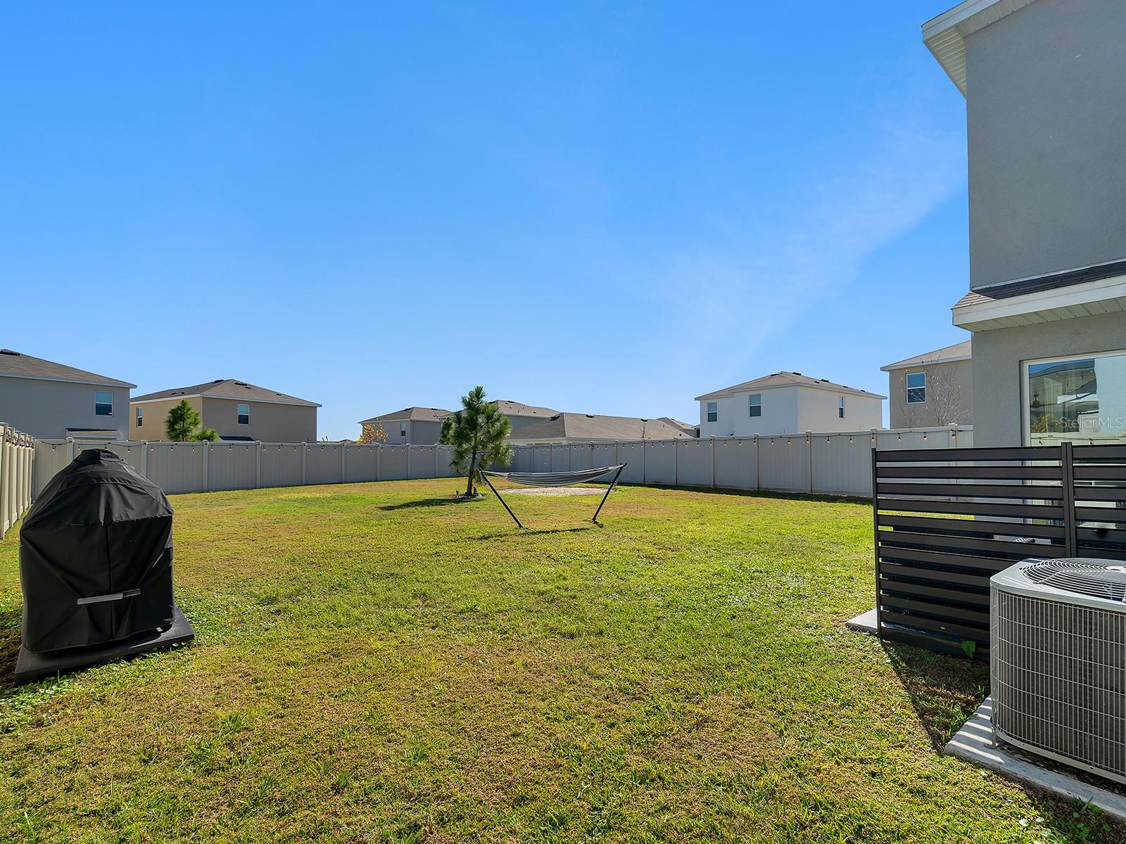 Image 19 of 50 For 5568 Wandering Willow Drive