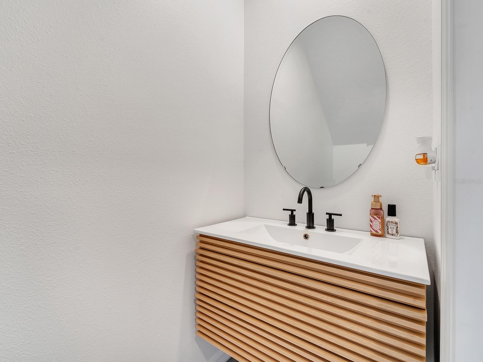 Image 22 of 50 For 5568 Wandering Willow Drive