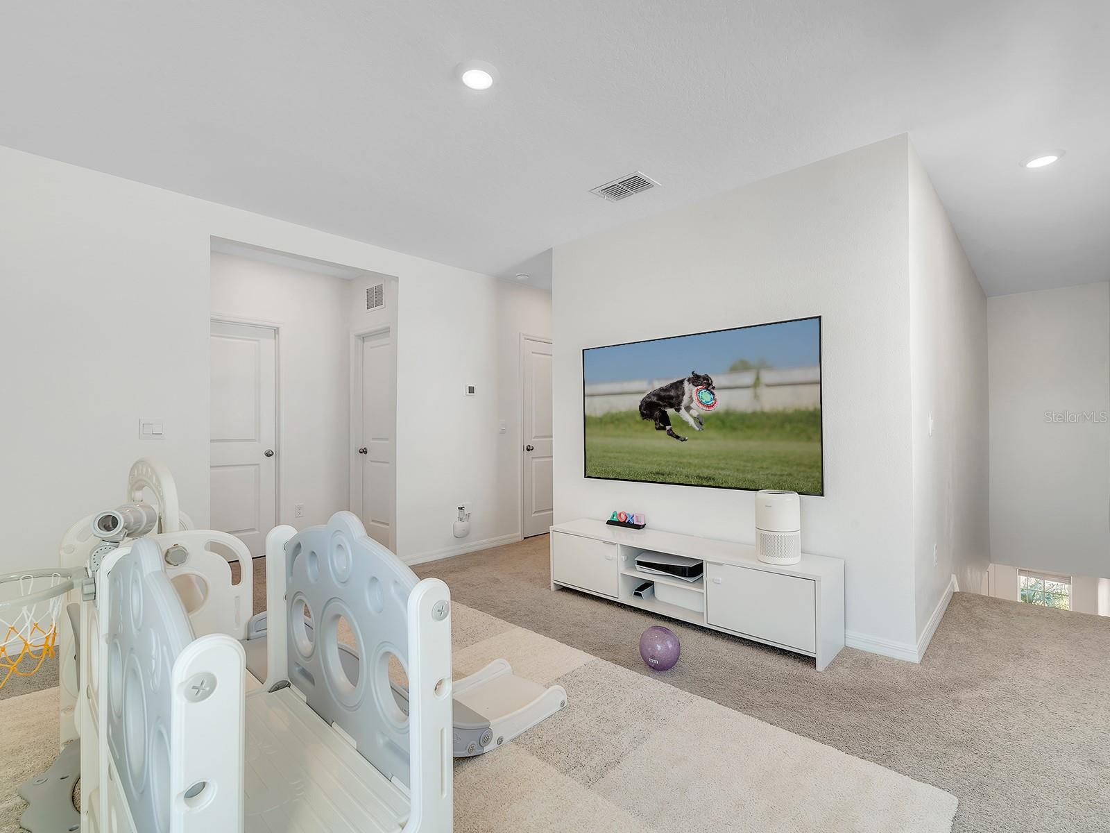 Image 26 of 50 For 5568 Wandering Willow Drive