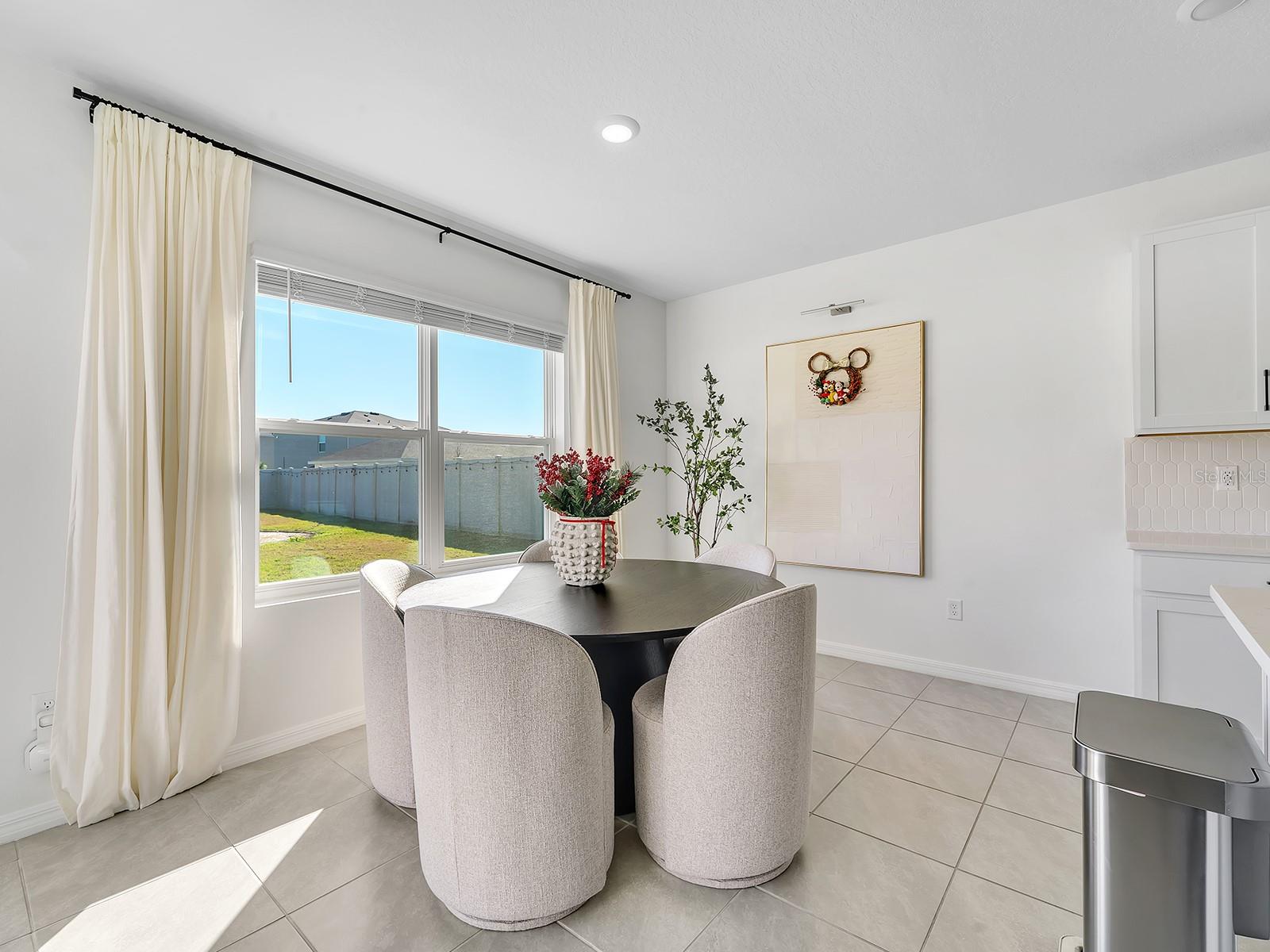 Image 38 of 50 For 5568 Wandering Willow Drive