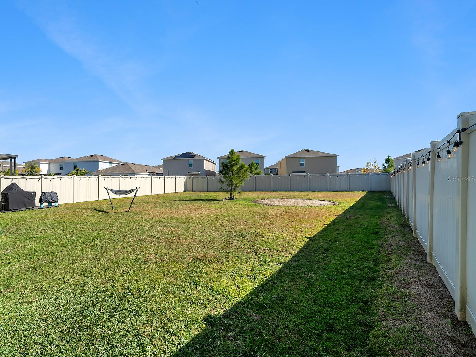 Image 9 of 50 For 5568 Wandering Willow Drive