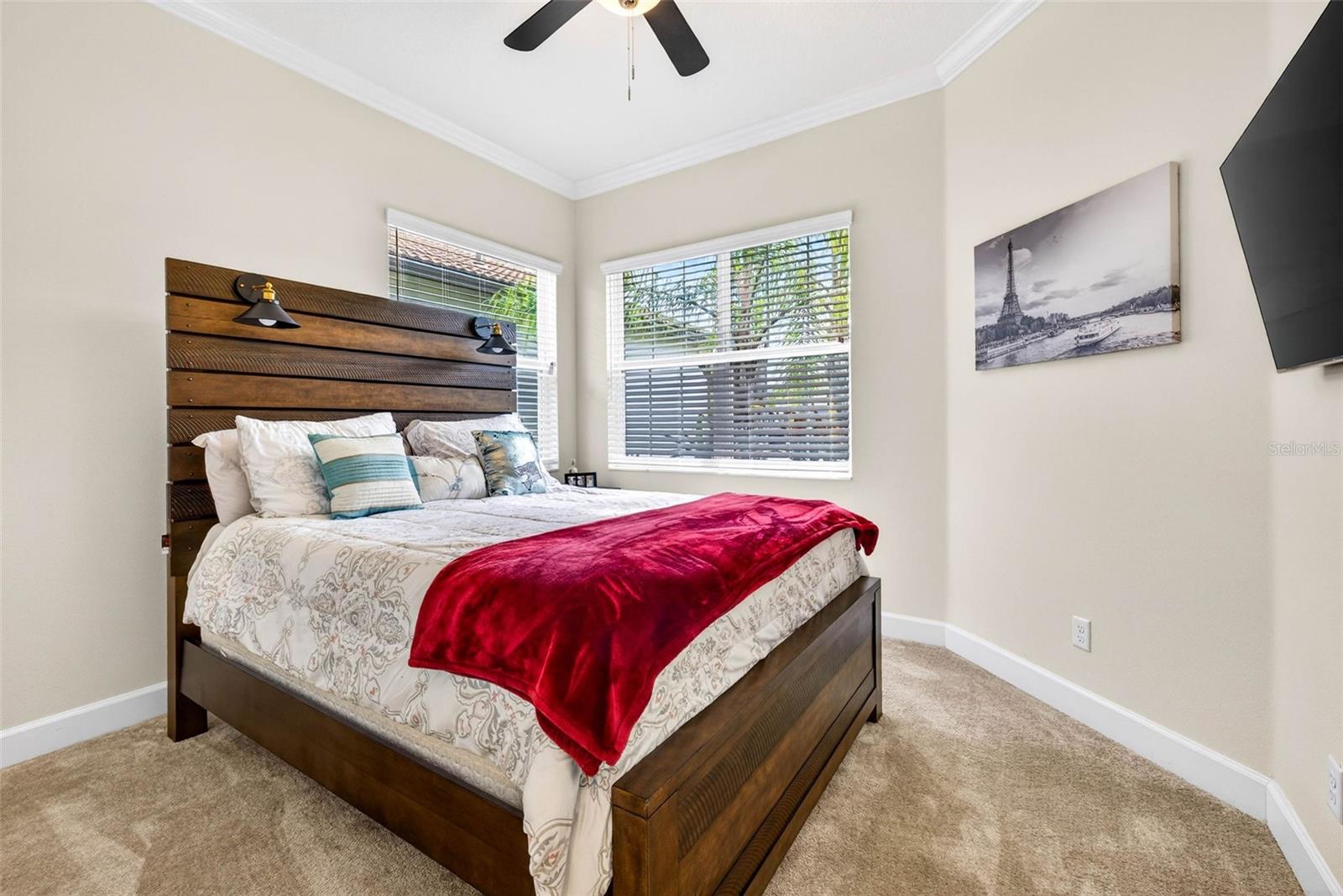 Image 19 of 70 For 4888 Sevilla Shores Drive