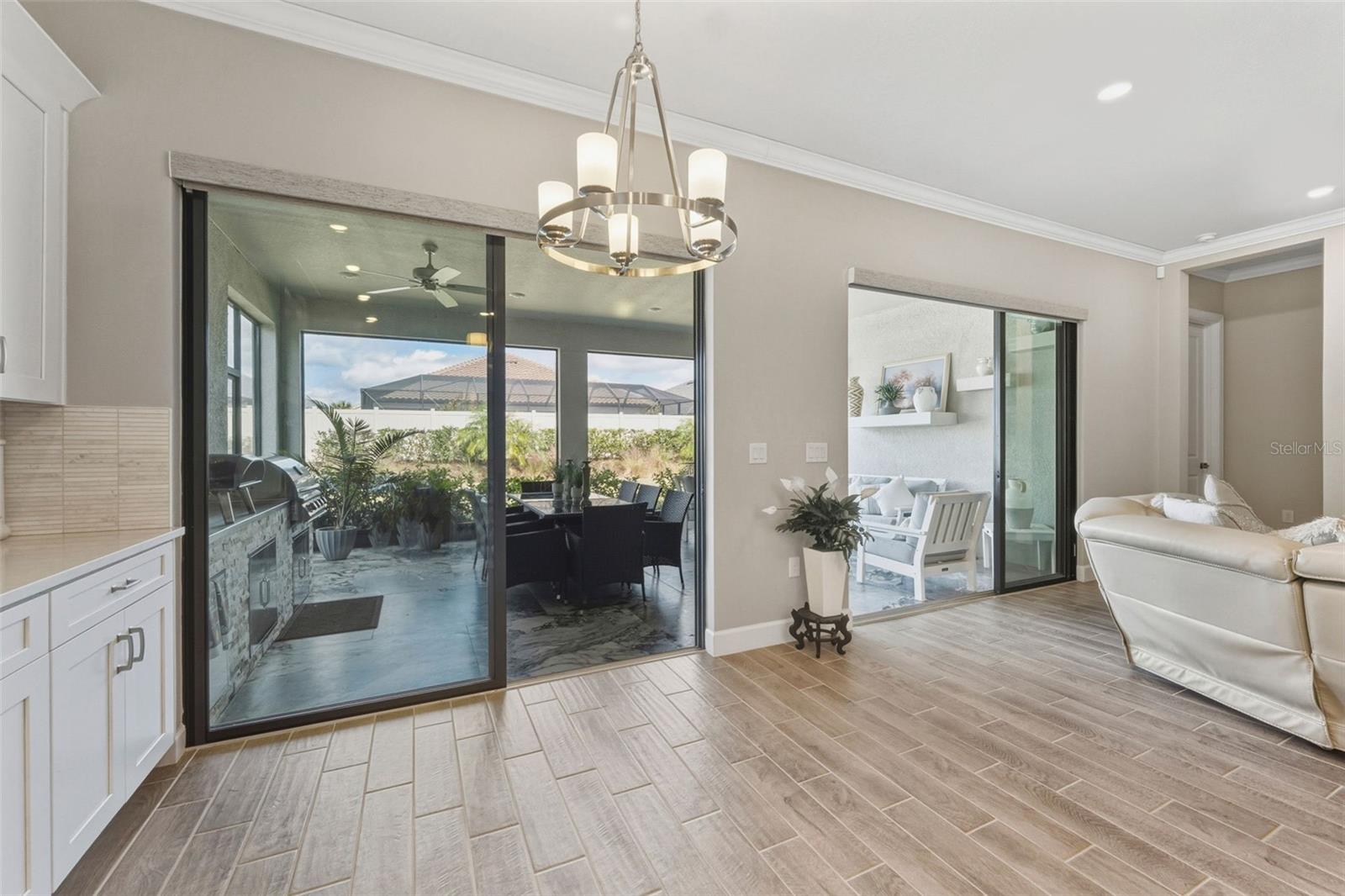 Image 11 of 43 For 4951 Freccia Loop