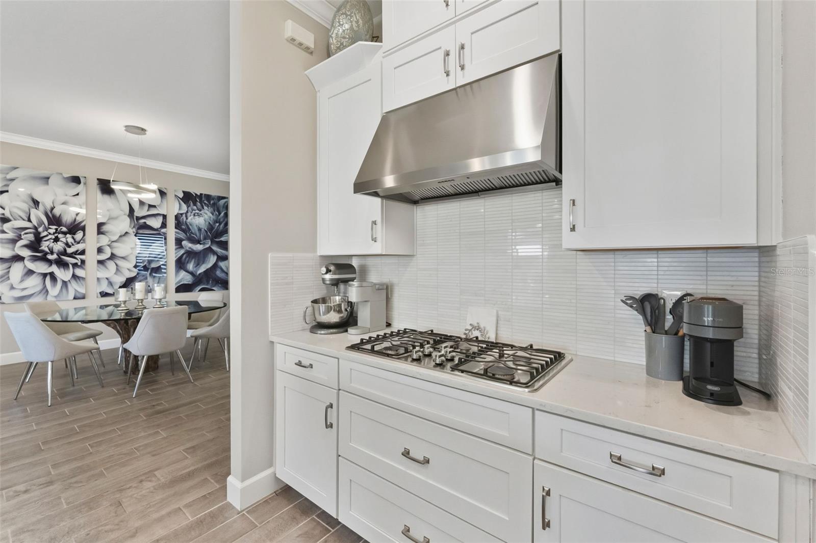 Image 16 of 43 For 4951 Freccia Loop