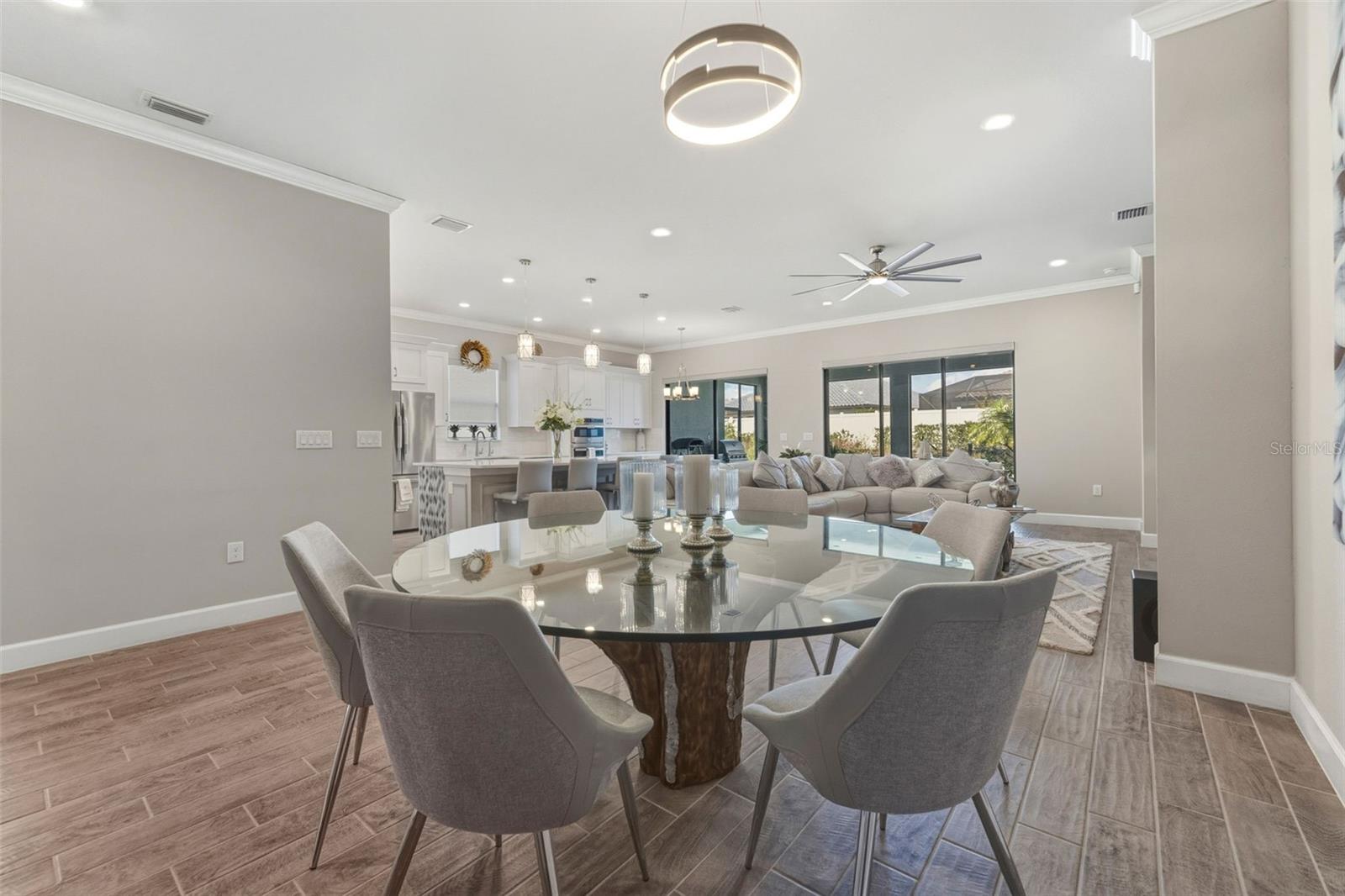 Image 17 of 43 For 4951 Freccia Loop