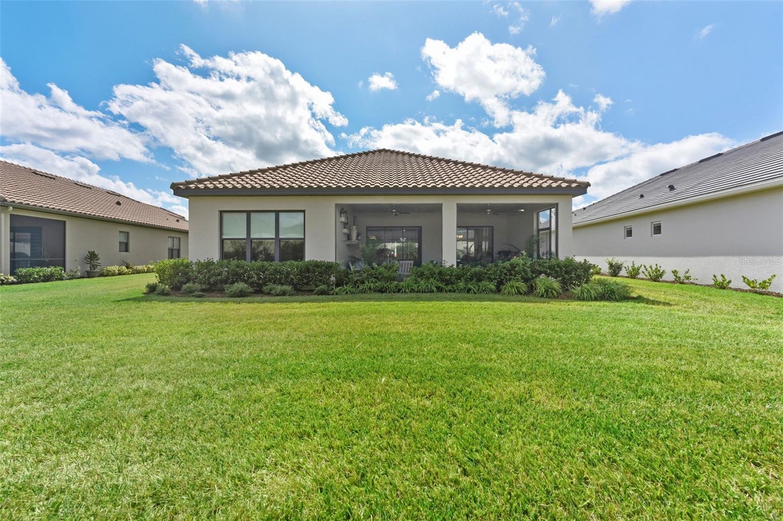 Image 40 of 43 For 4951 Freccia Loop