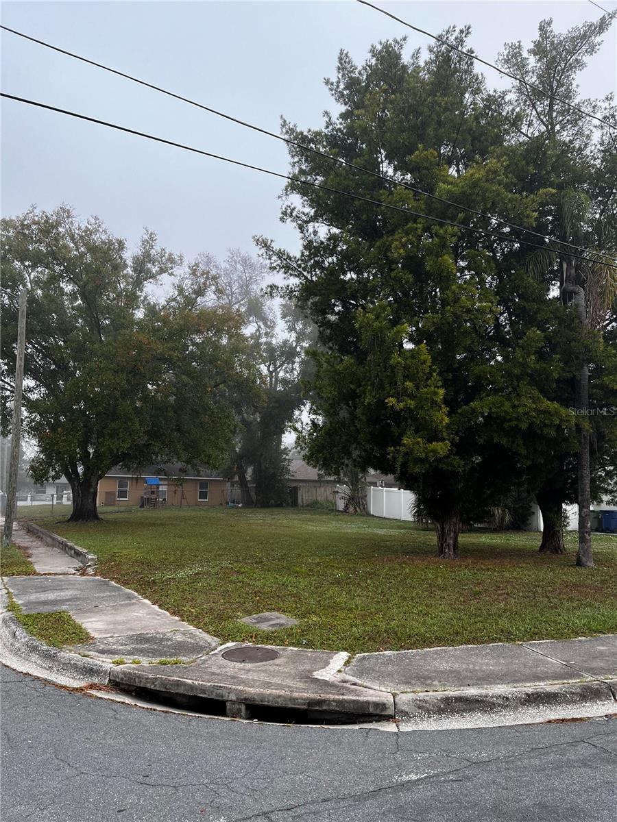 Listing Details for 3202 Chipco Street, TAMPA, FL 33605