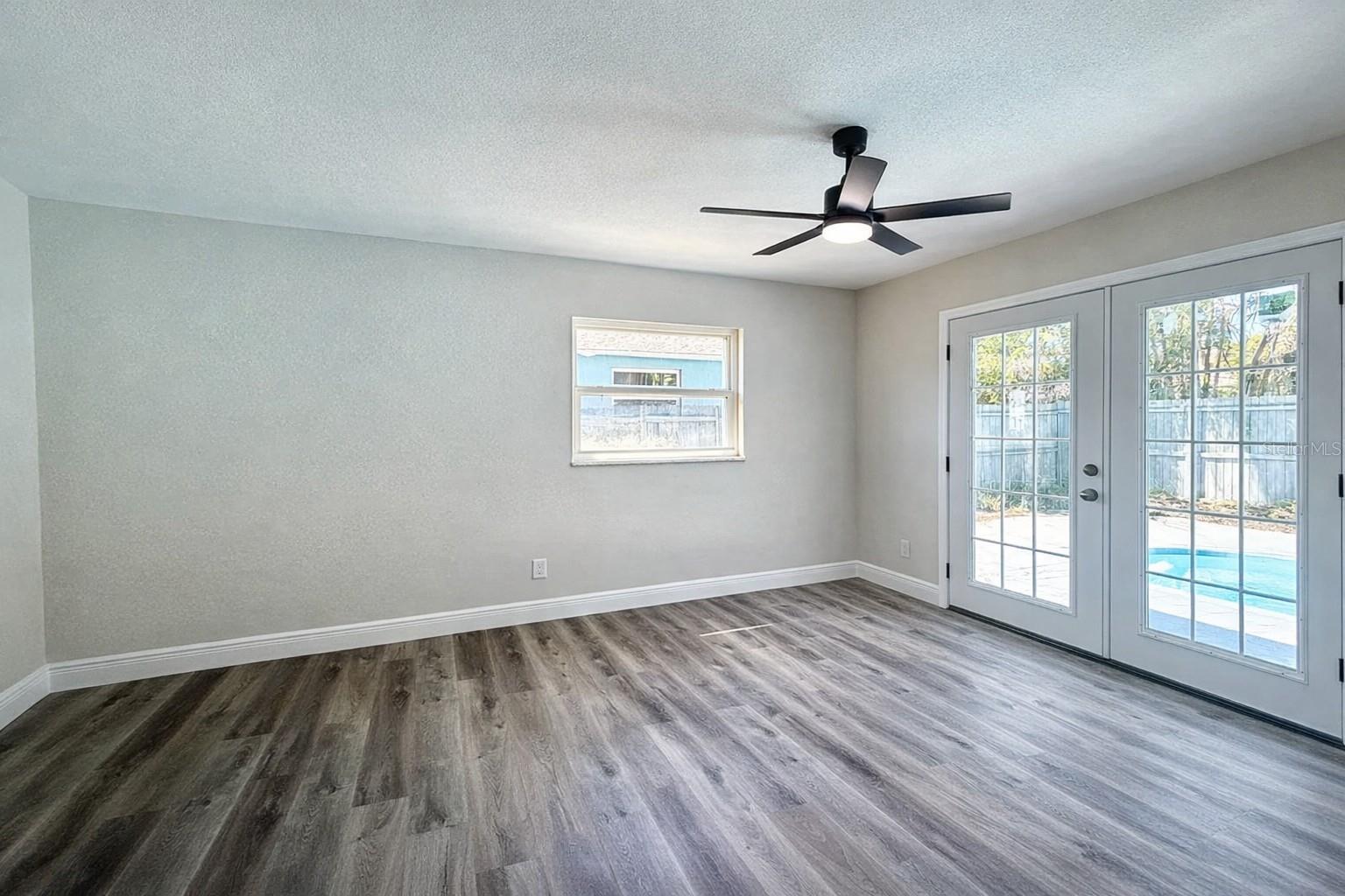 Image 14 of 24 For 1735 Michigan Avenue Ne