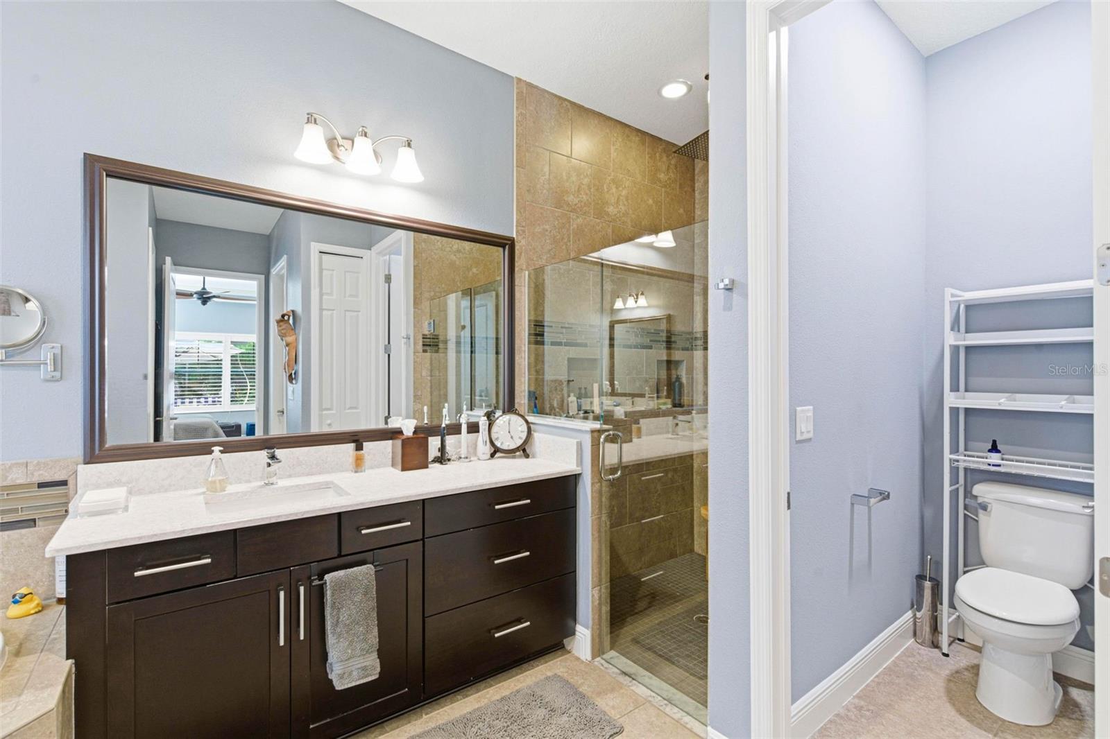 Image 28 of 73 For 11012 Charmwood Drive