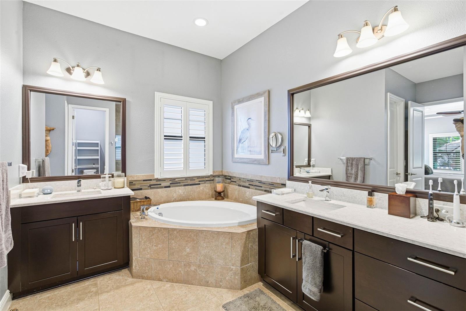 Image 29 of 73 For 11012 Charmwood Drive