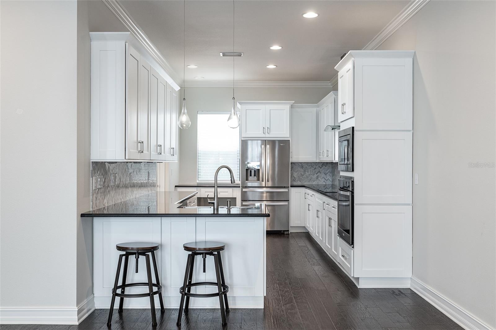 Image 17 of 39 For 222 Audubon Avenue