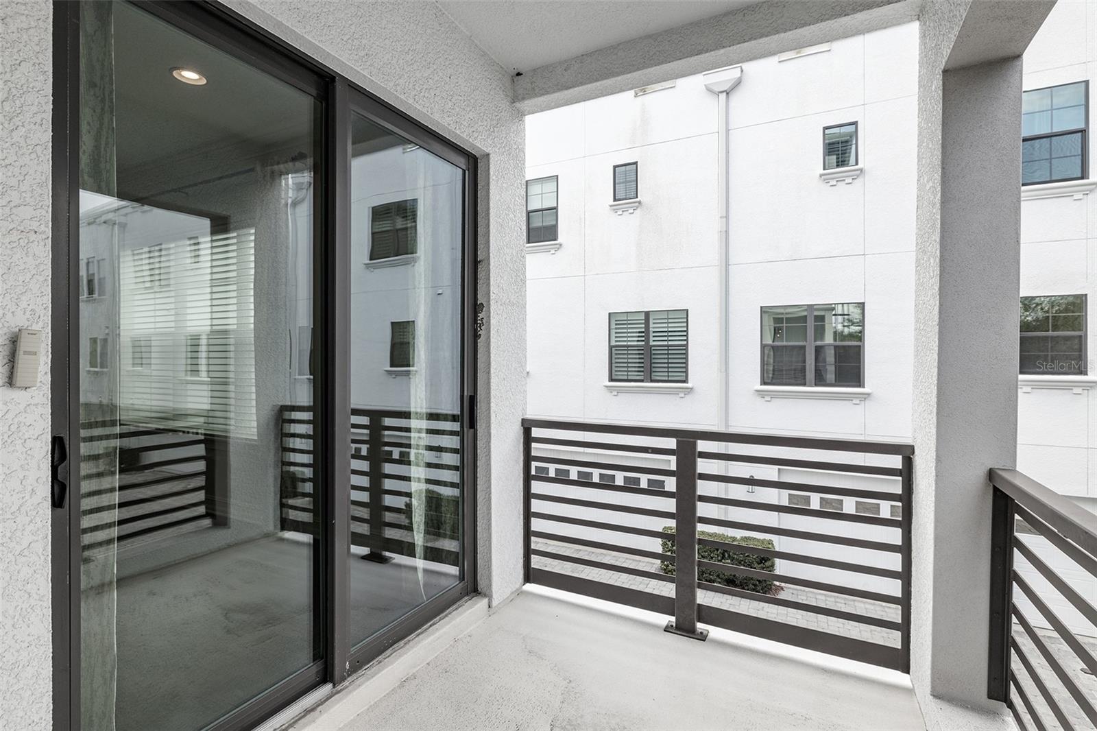 Image 22 of 39 For 222 Audubon Avenue