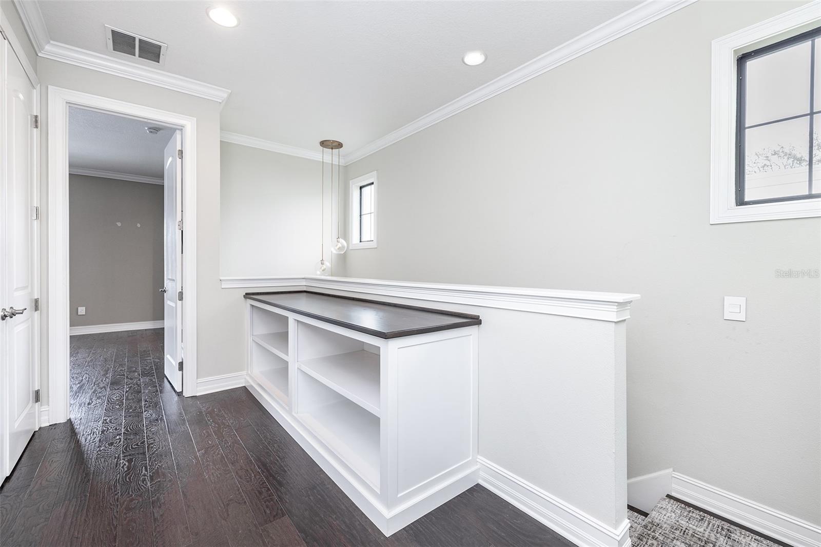 Image 28 of 39 For 222 Audubon Avenue