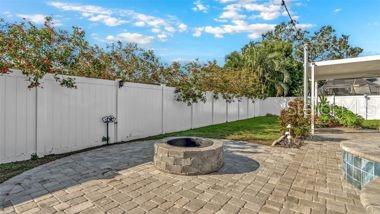 Image 2 of 32 For 173 Foxcroft Dr E.