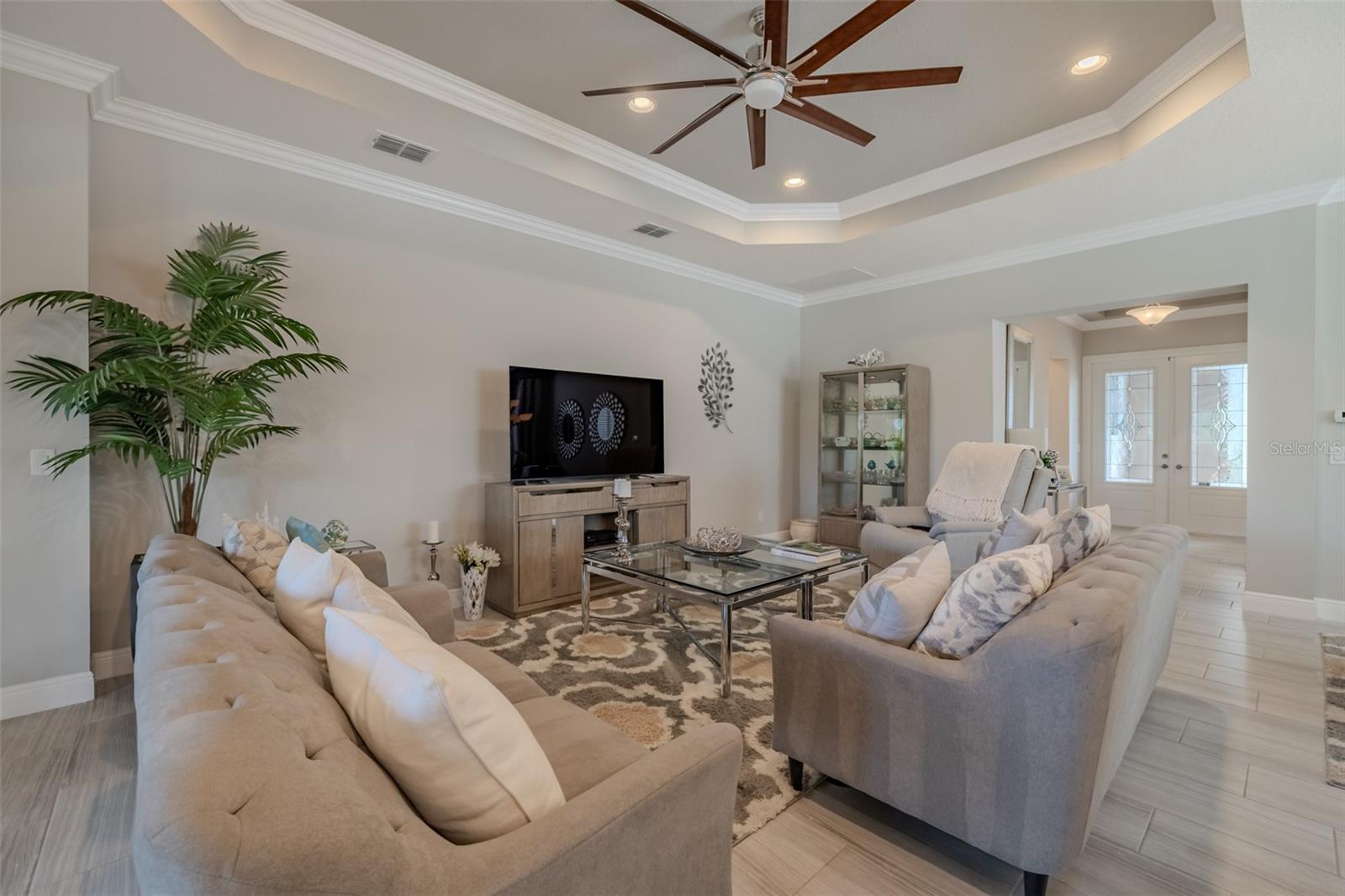 Image 21 of 91 For 4916 Grand Banks Drive