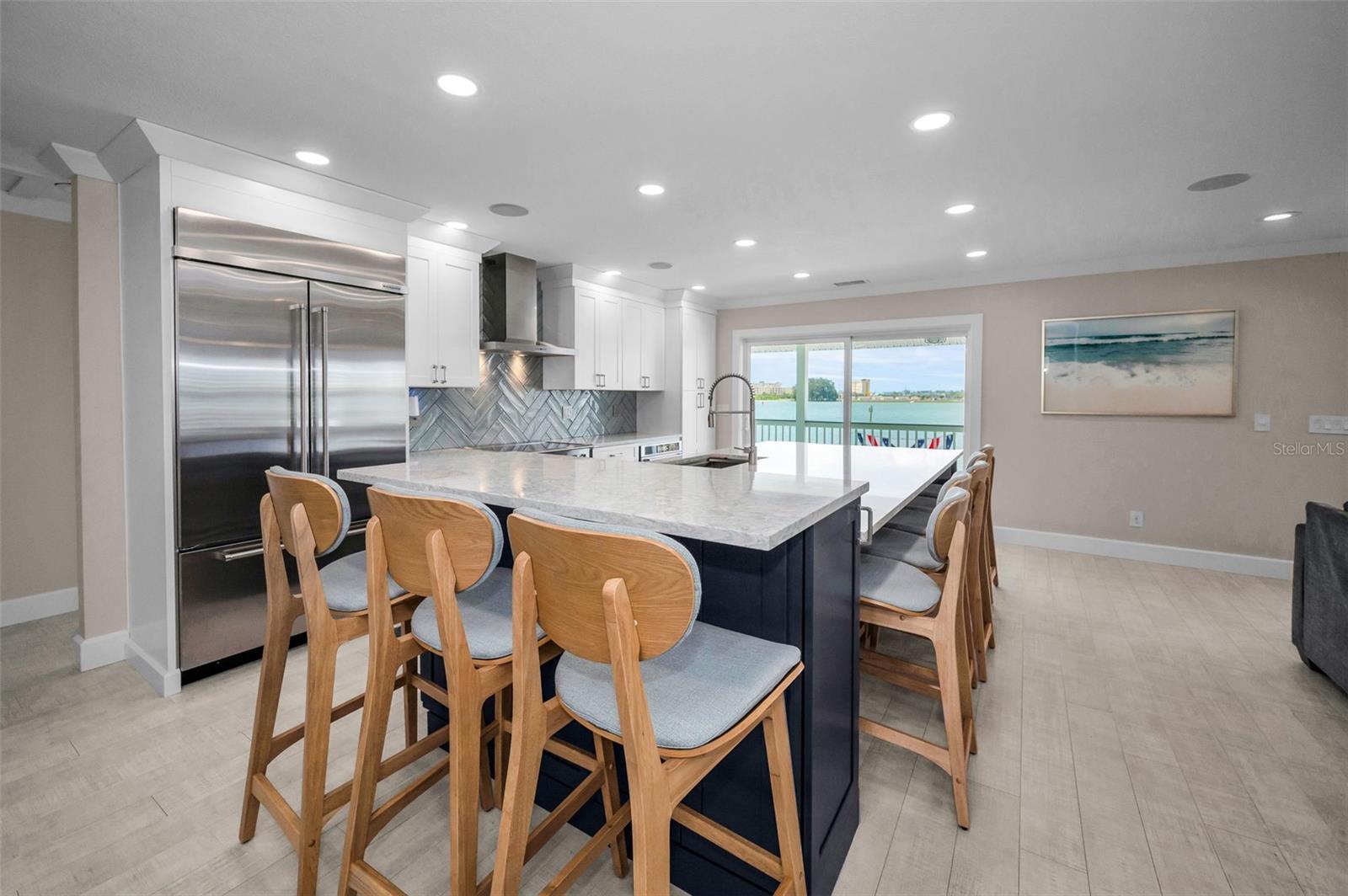 Image 49 of 100 For 804 Bay Point Drive