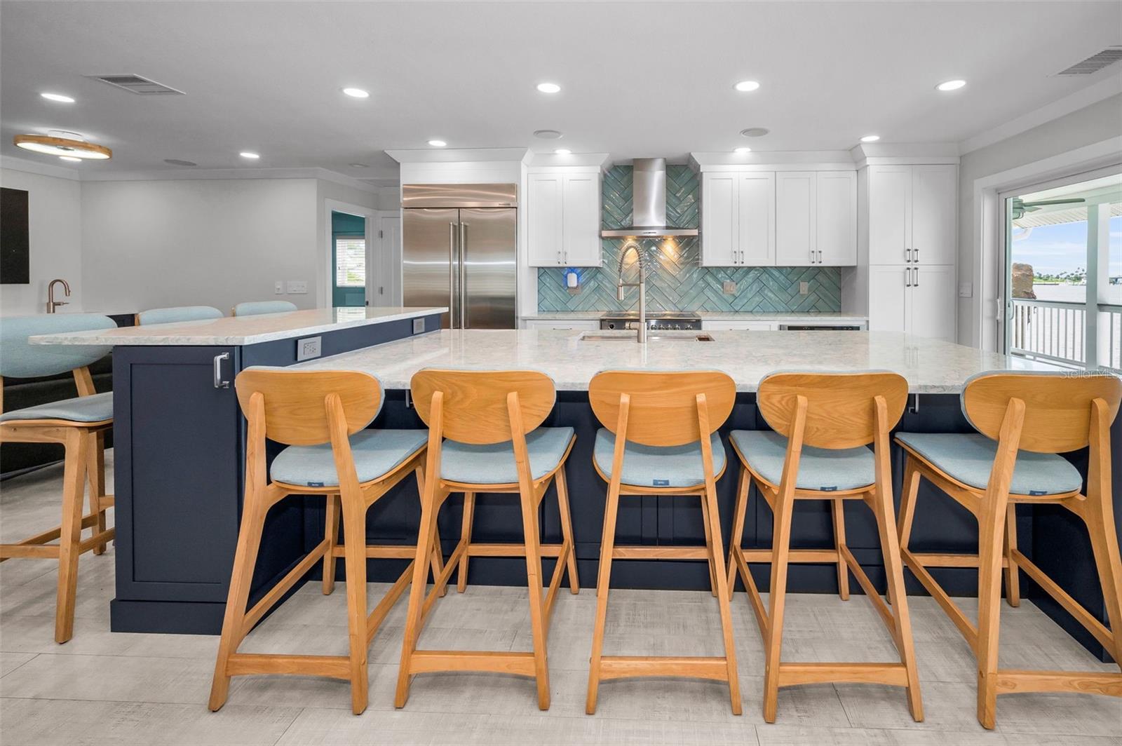 Image 54 of 100 For 804 Bay Point Drive