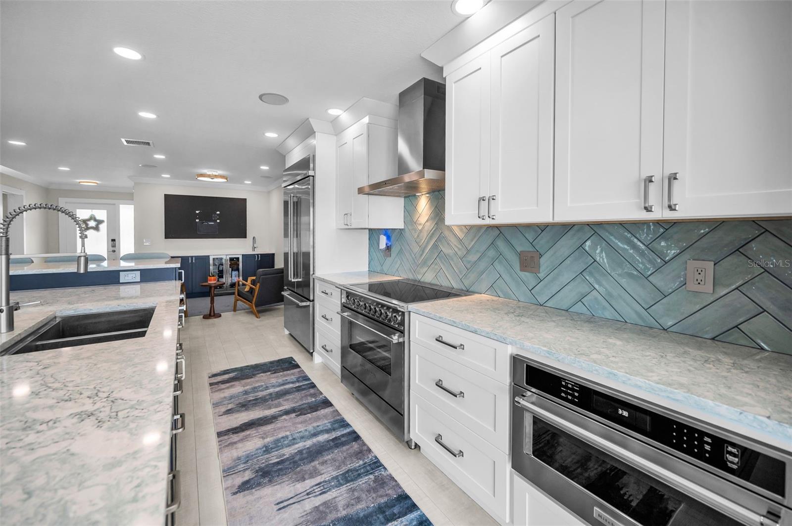 Image 57 of 100 For 804 Bay Point Drive