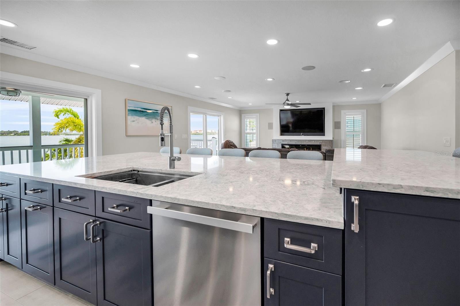 Image 60 of 100 For 804 Bay Point Drive