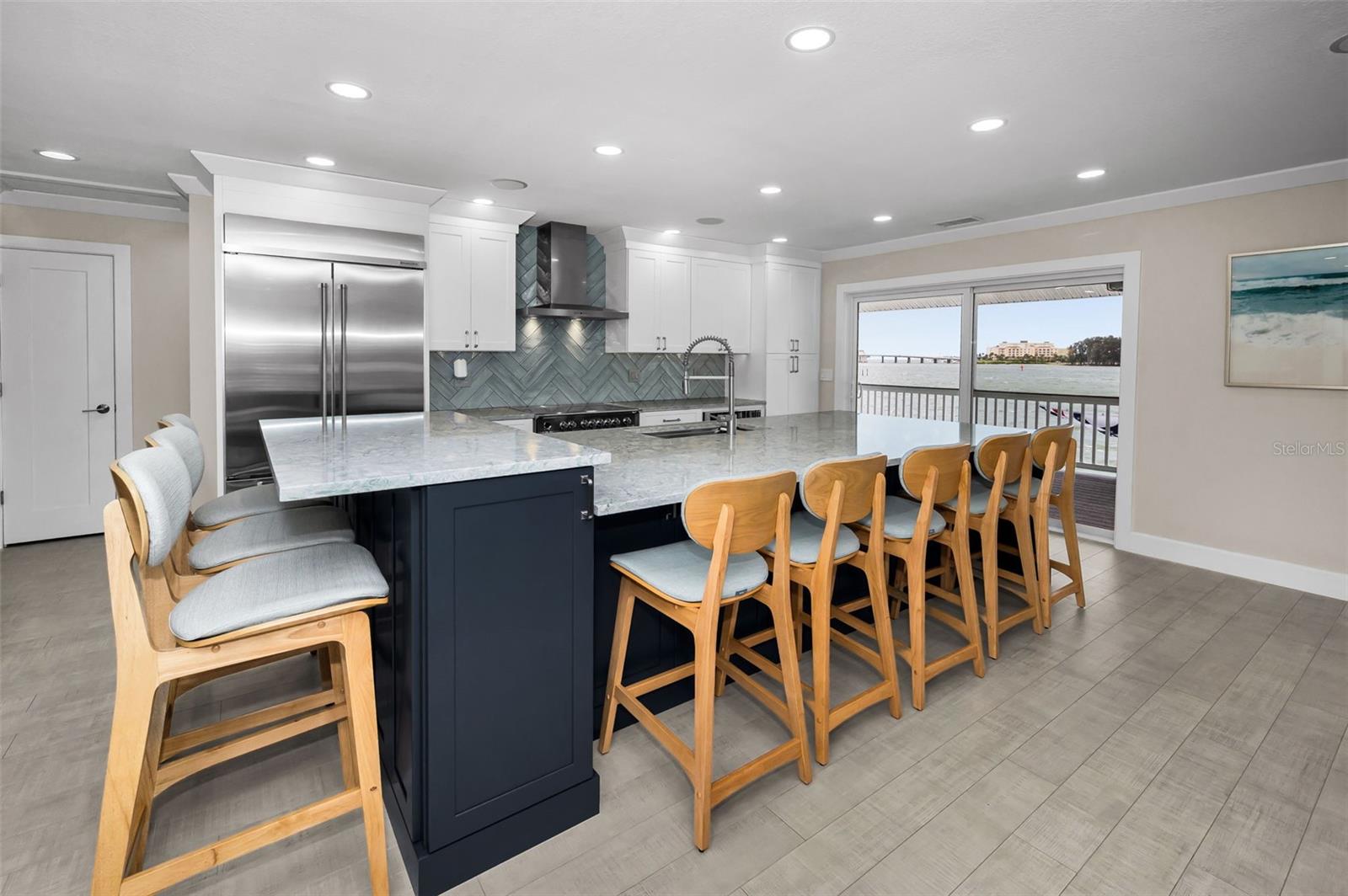 Image 64 of 100 For 804 Bay Point Drive