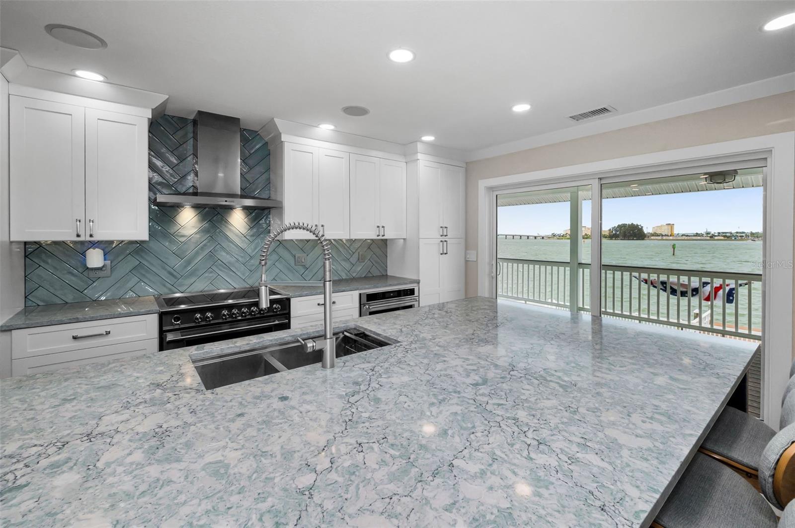 Image 65 of 100 For 804 Bay Point Drive