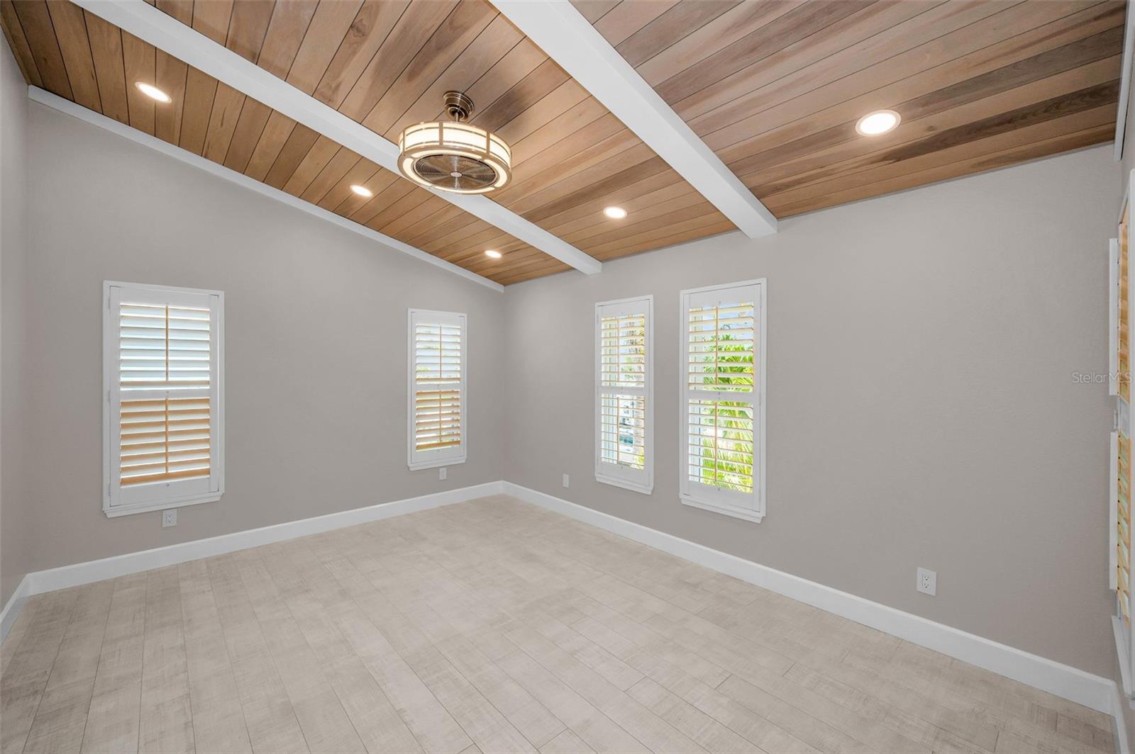 Image 72 of 100 For 804 Bay Point Drive