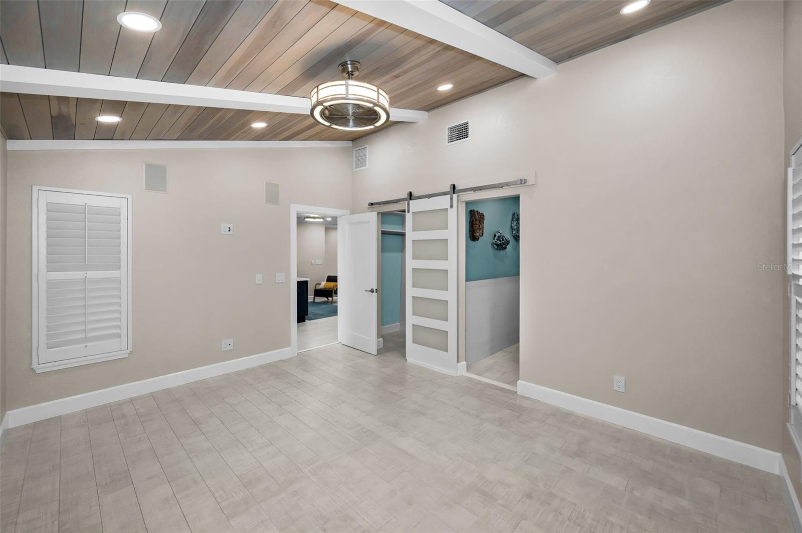 Image 80 of 100 For 804 Bay Point Drive